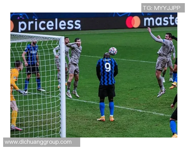 球星引领风潮 足球与野球场融合的新赛场革新之路 球星引领风潮 足球与野球场融合的新赛场革新之路